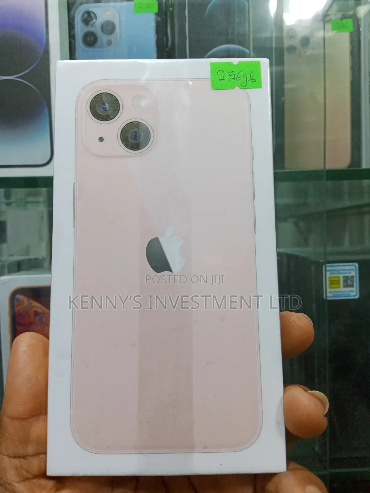 New Apple iPhone 13 256 GB Pink