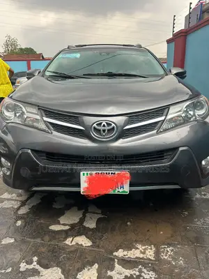 Toyota RAV4 Limited 4dr SUV AWD (2.5L 4cyl 6A) 2015 Gray
