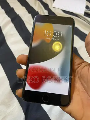 Apple iPhone 7 Plus 128 GB Black