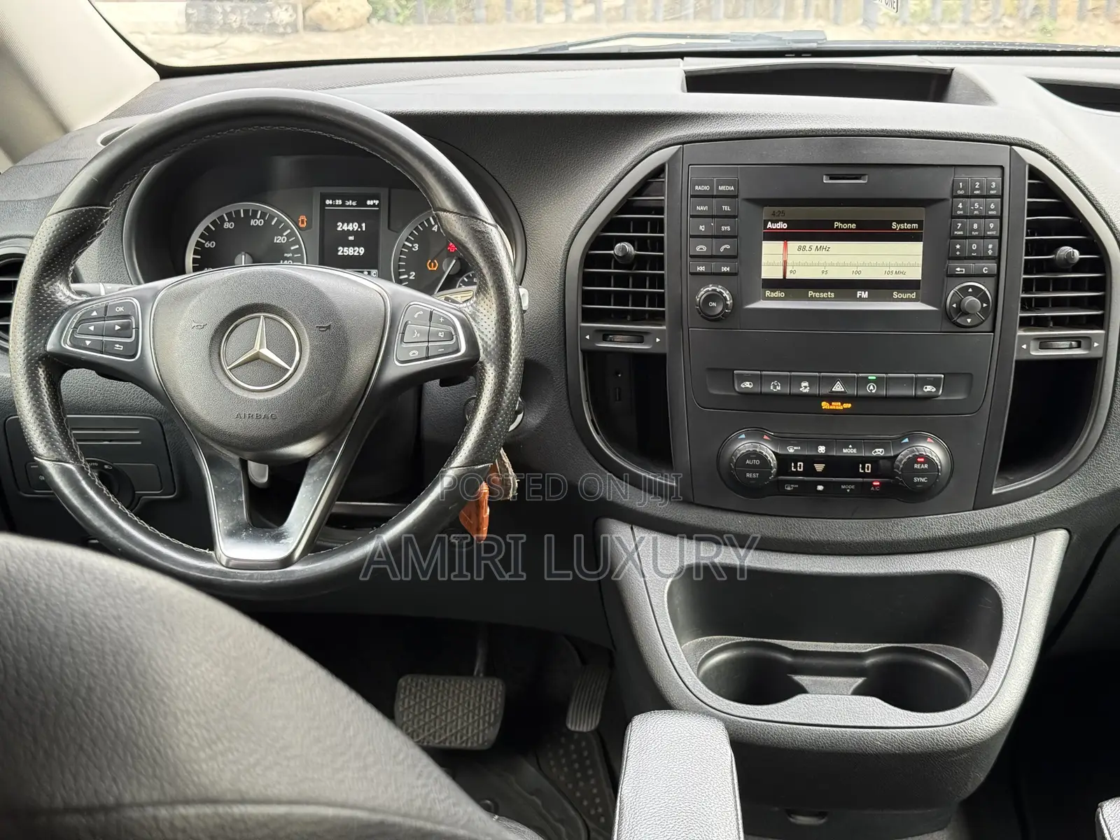 Mercedes-Benz V-Class 2019 Black