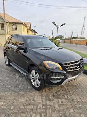 Mercedes-Benz M Class ML 350 4Matic 2013 Black