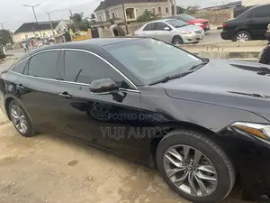 Toyota Avalon 2019 Black