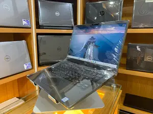 Laptop Dell Latitude 7400 8GB Intel Core I5 SSD 256GB