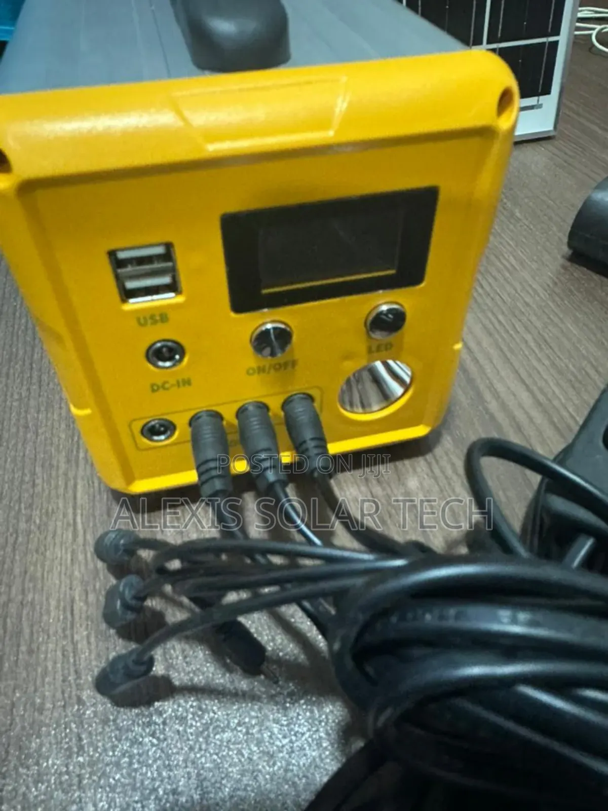 Energy Storage Power Solar Generator 300w