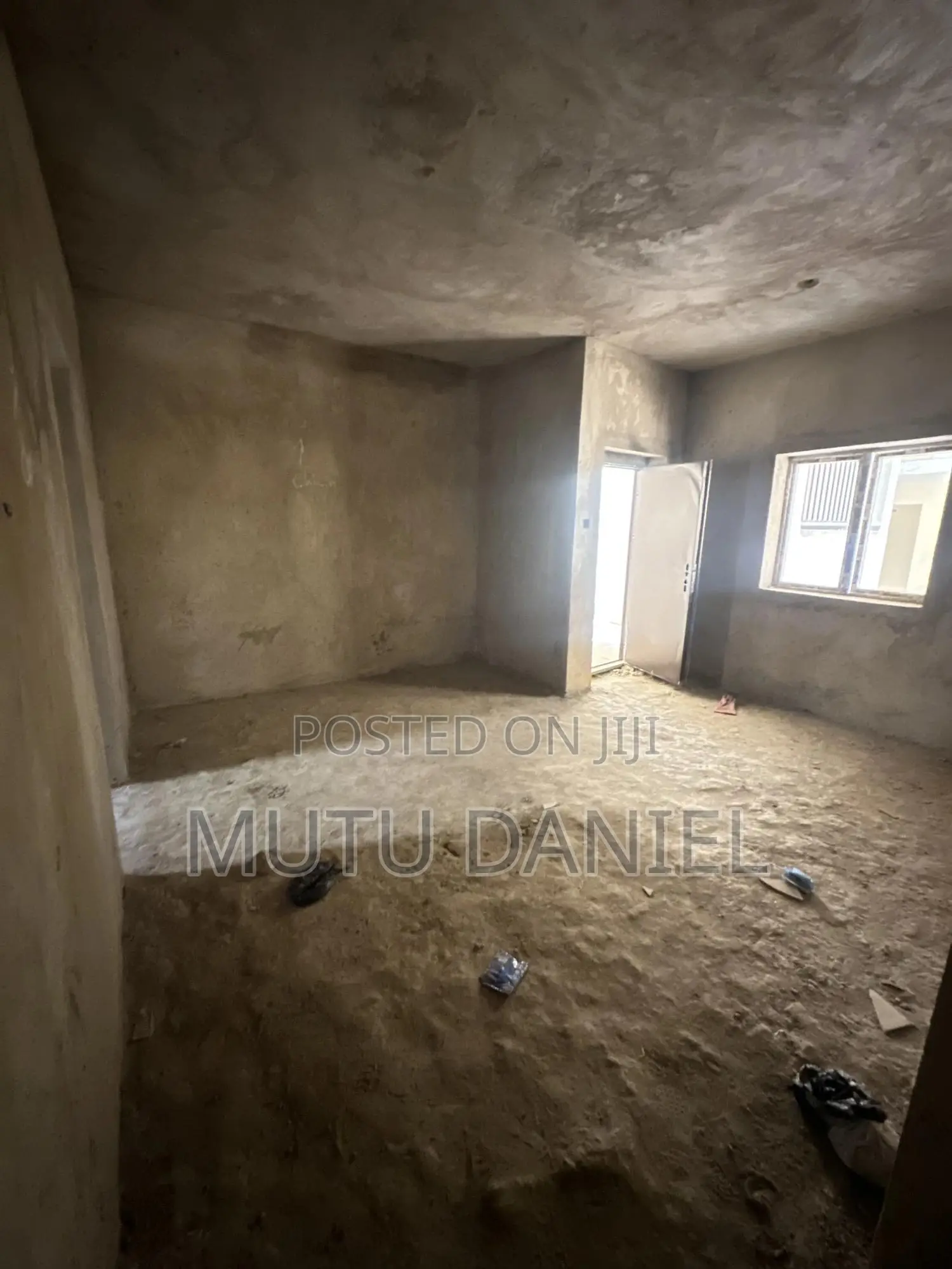 2bdrm Block of Flats in Lifecamp for sale