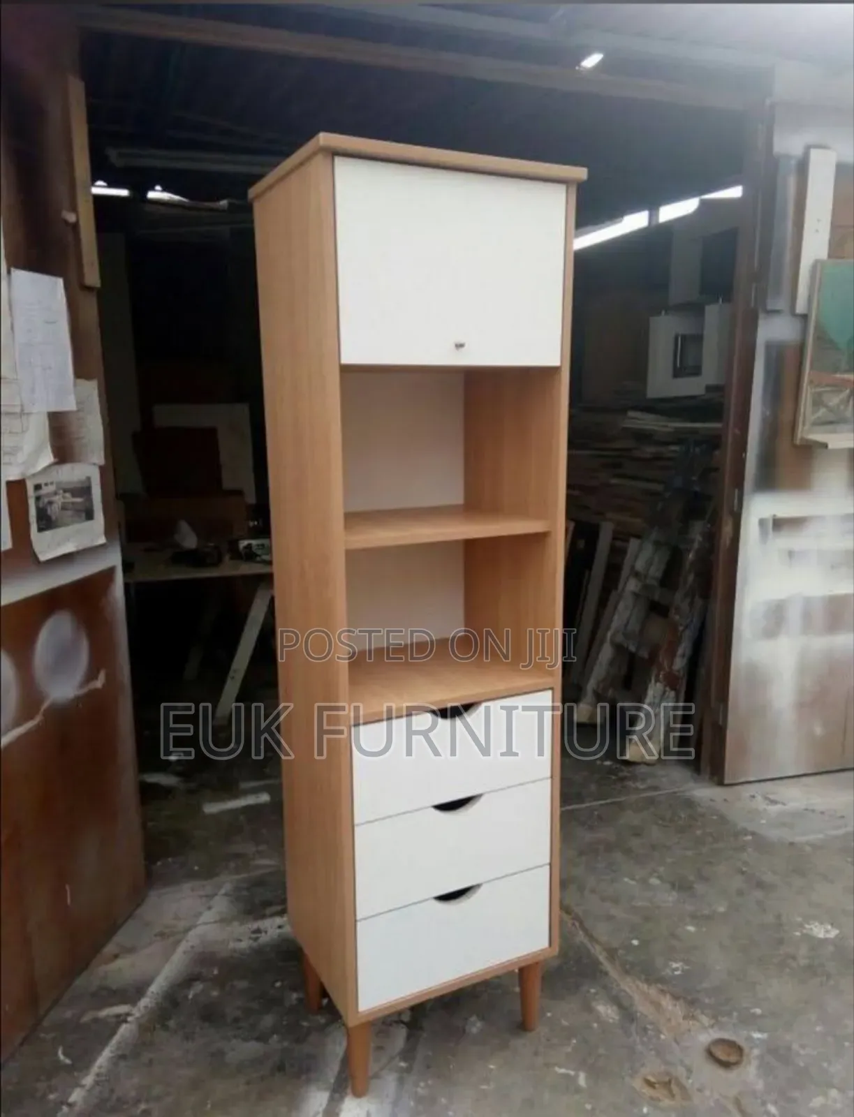 Simple Bookshelf With Drawers