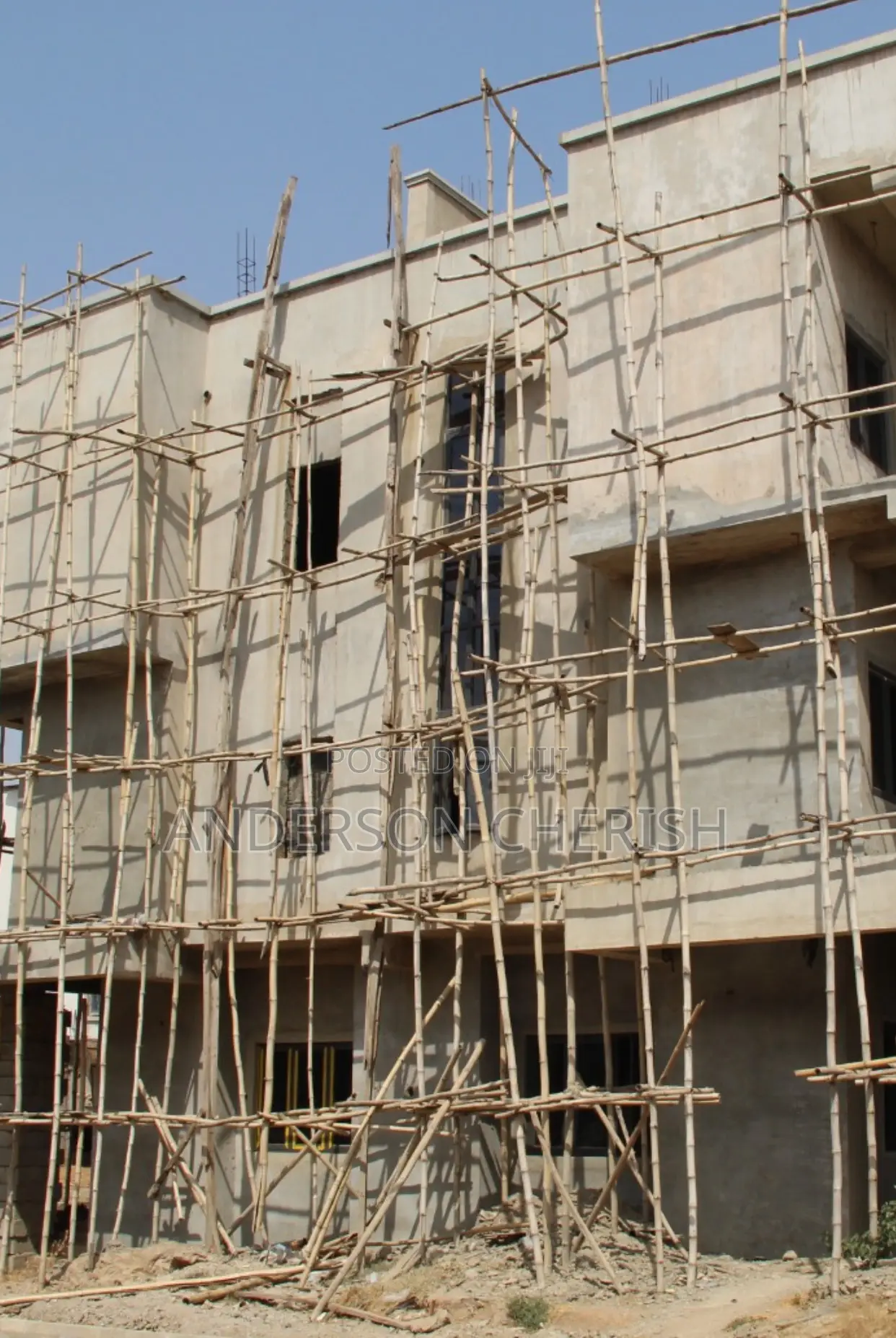 Smart Five Duplex On Two Floors With A Bq