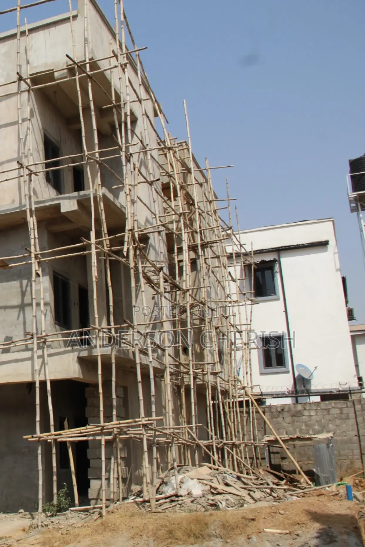 Smart Five Duplex On Two Floors With A Bq