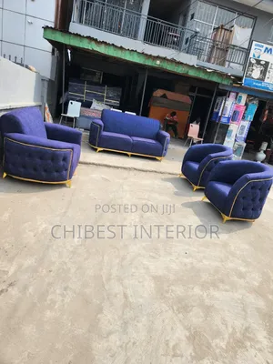 Set of 7 Seaters Sitting Room Couch.
