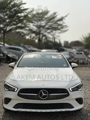 Photo - Mercedes-Benz CLA-Class CLA 250 4MATIC Wagon 2023 White