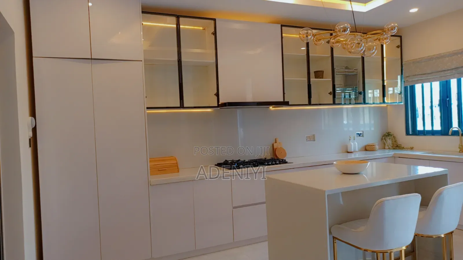 Kitchen Cabinet