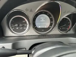 Mercedes-Benz C300 2010 Silver
