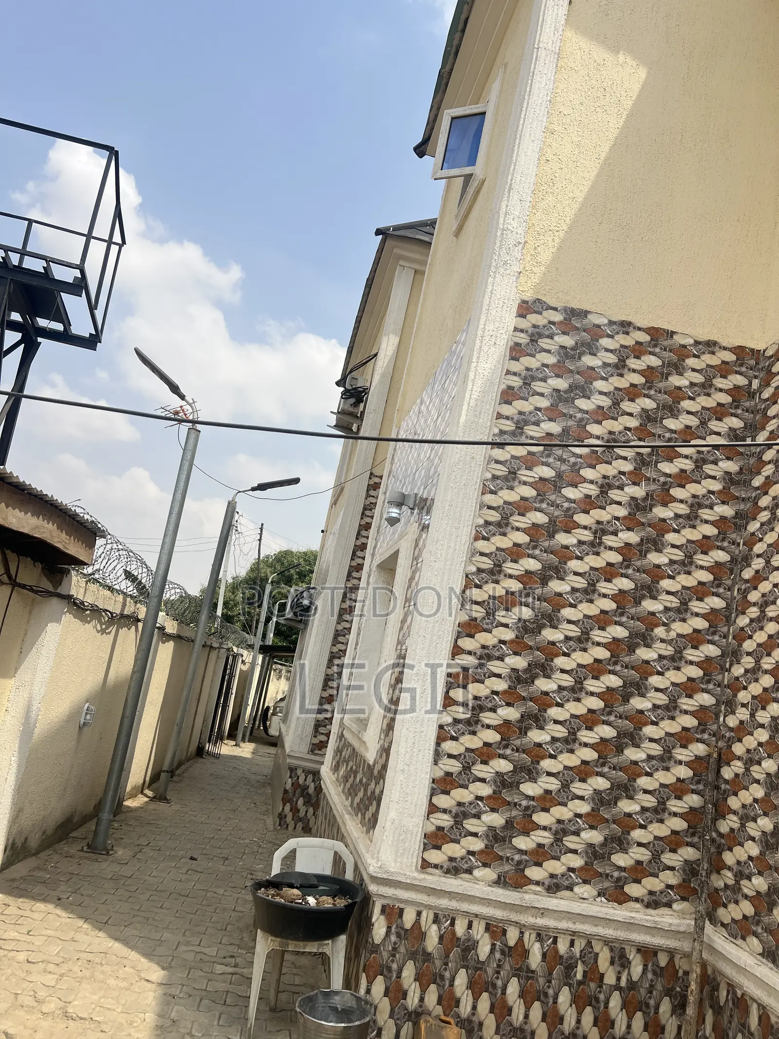 5bdrm Duplex in Minna for sale