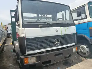 Mercedes Benz 814 Pickup Truck German 17ft