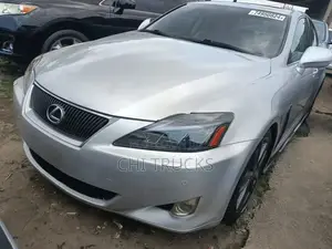 Lexus IS 350 C 2012 Silver