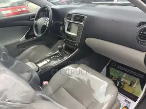 Lexus IS 350 C 2012 Silver