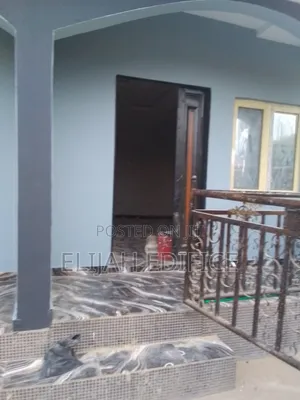 Furnished 1bdrm Bungalow in Sheriffyt Hotel, Ikorodu Garage for rent