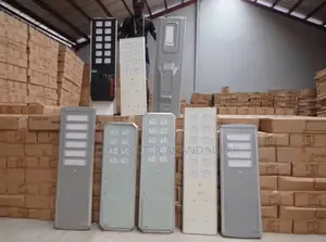 All Type of Solar Street Light Available With Warranty