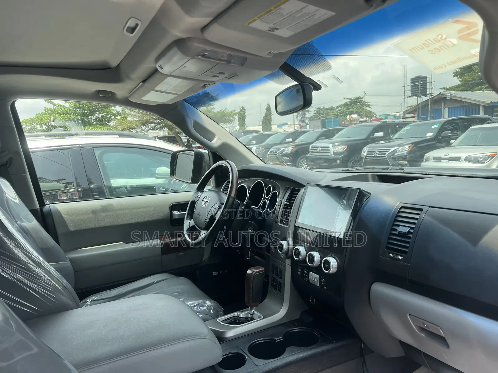Toyota Sequoia 2015 Black