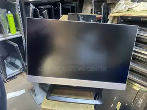Desktop Computer HP EliteOne 800 G3 8GB Intel Core I5 SSD 256GB