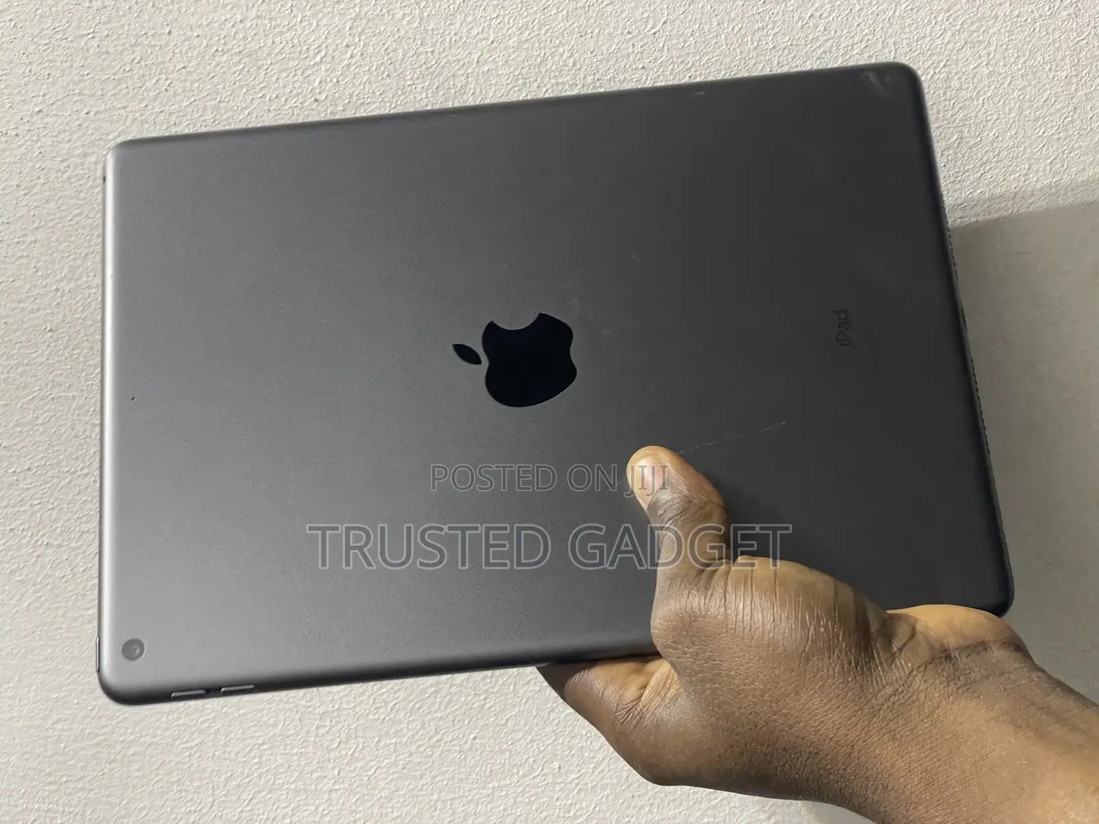 Apple iPad 10.2 (2020) 64 GB Gray