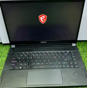Laptop MSI GS66 Stealth 10SGS 32GB Intel Core i7 SSD 2T