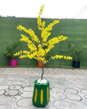 Artificial Frimrose Tree Potted With Payah Fiberglass Vase