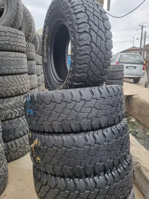285 70 17 Off Road Tire