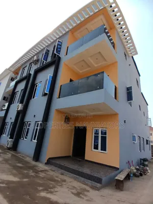 4bdrm Duplex in Life Camp for sale