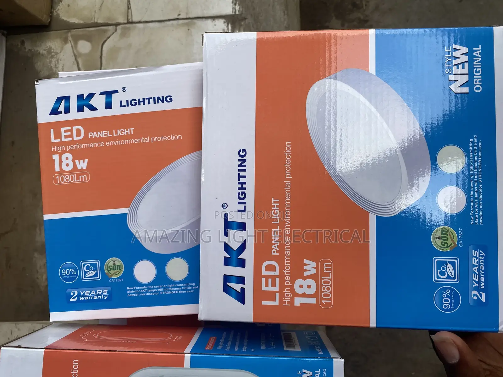 Akt Surface Light