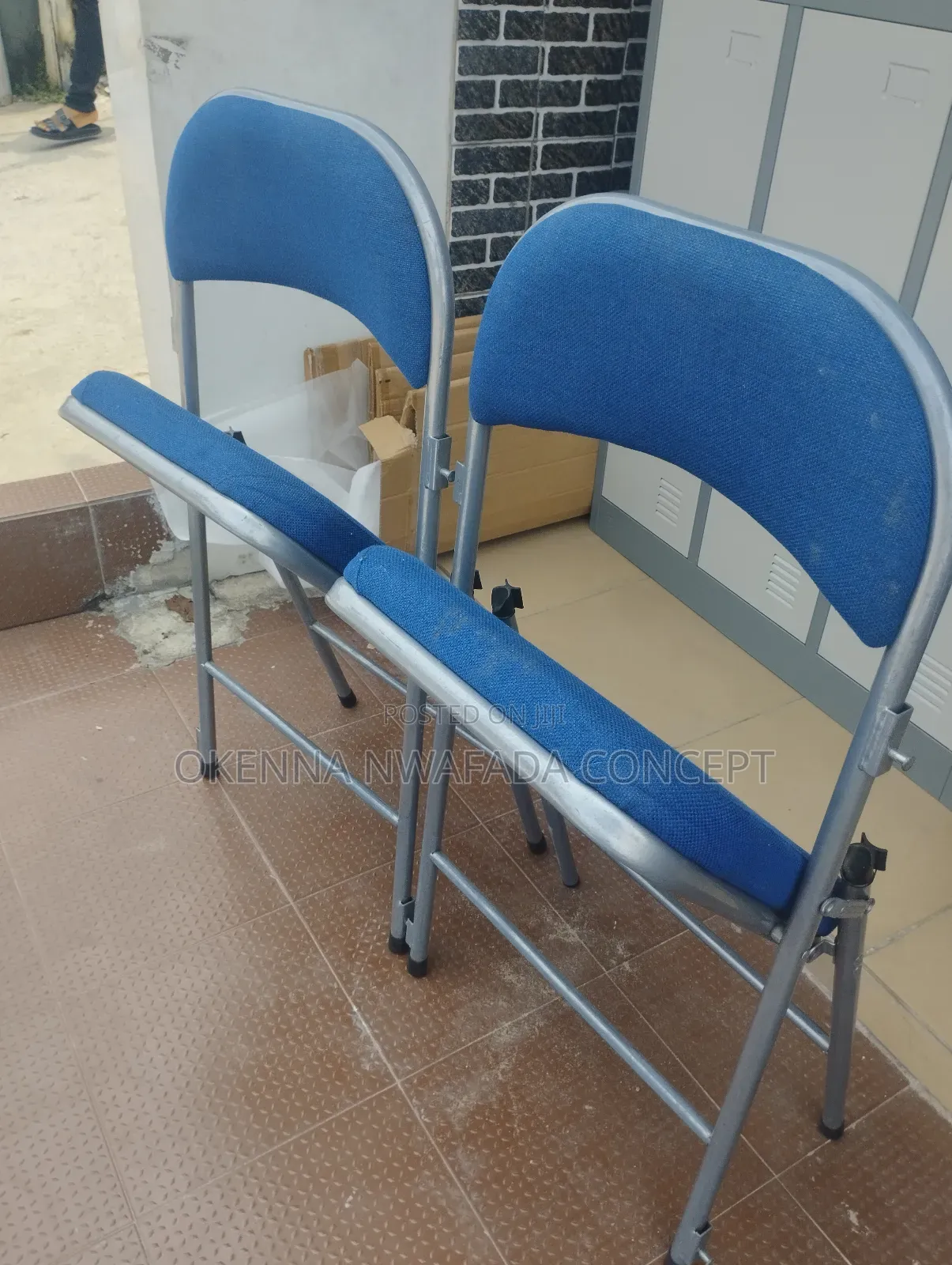 Furnitures