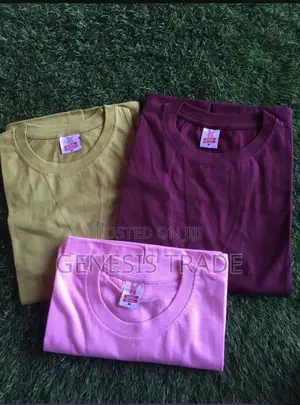 Kanin Plain T-Shirt