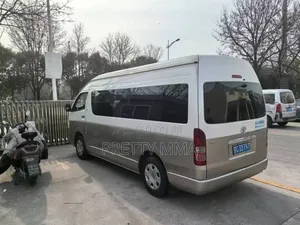 Toyota HiAce 2019 Beige