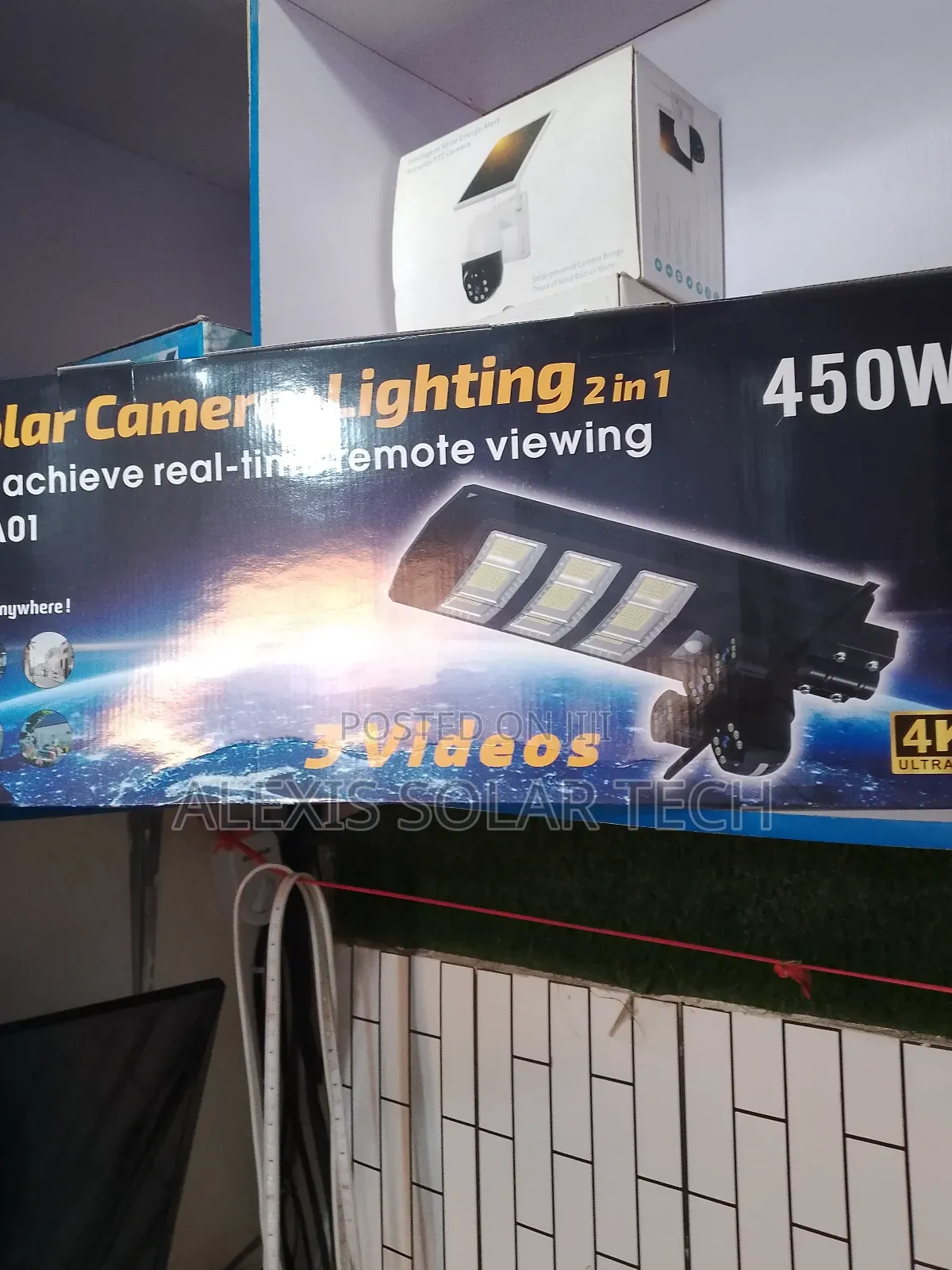 2 in 1 4g Solar Camera and 450w Light