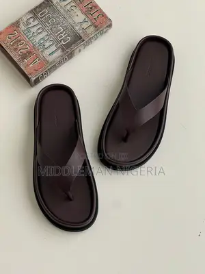Zara Pure Leather Men’S Classic Slippers