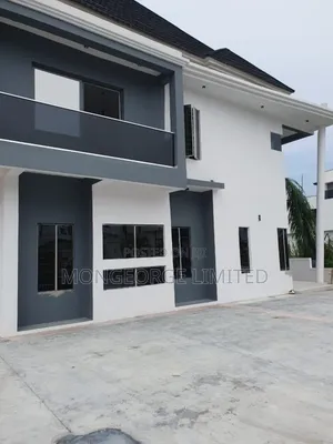 5bdrm Duplex in Ikota for sale