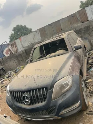 Glk350 Windscreen Glass Panoramic Roof Available Deliver