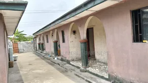 Photo - 8bdrm Block of Flats in Oyibo , Rivers State, Oyigbo for sale