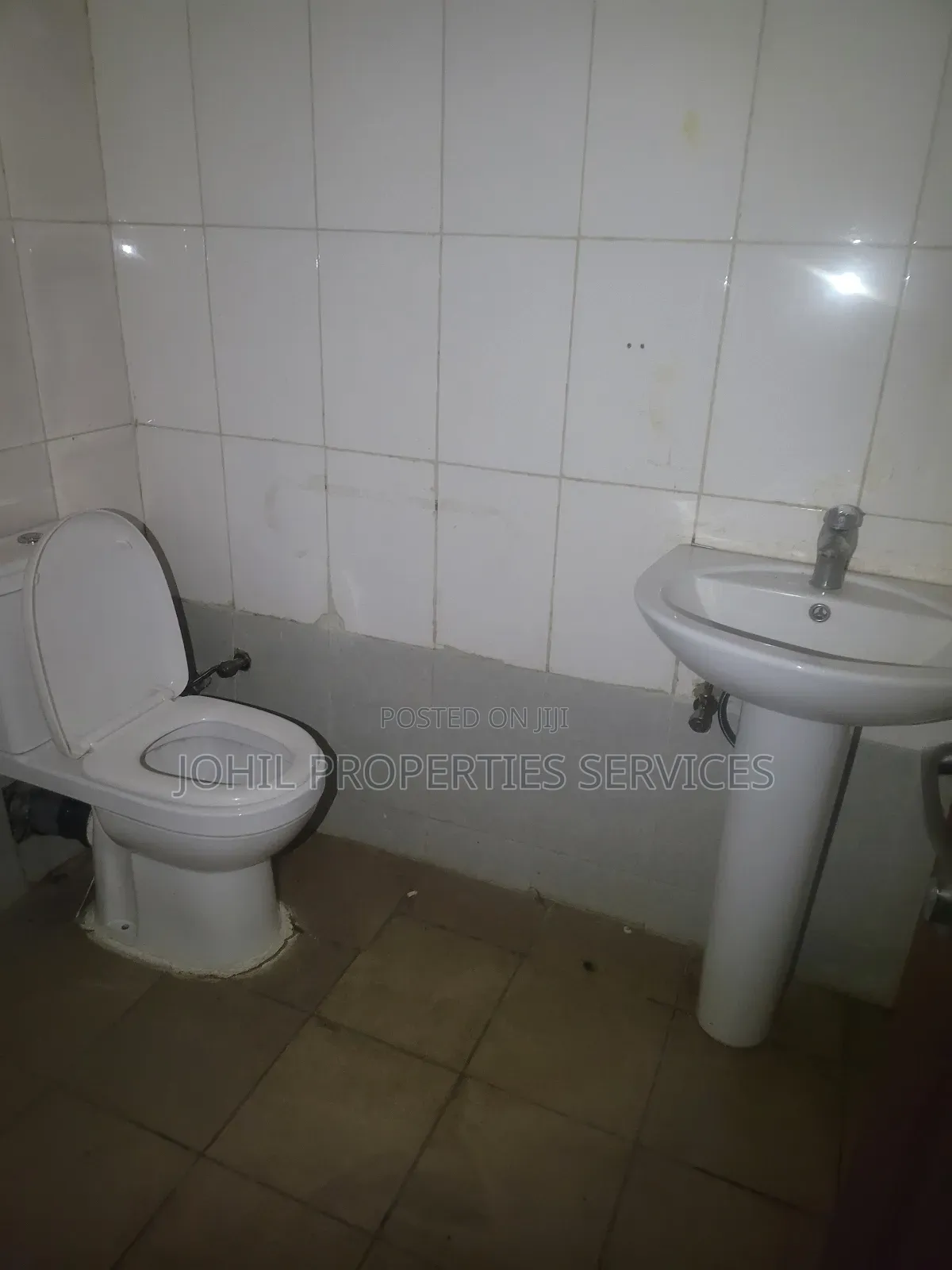 1bdrm Apartment in Area 11 for rent