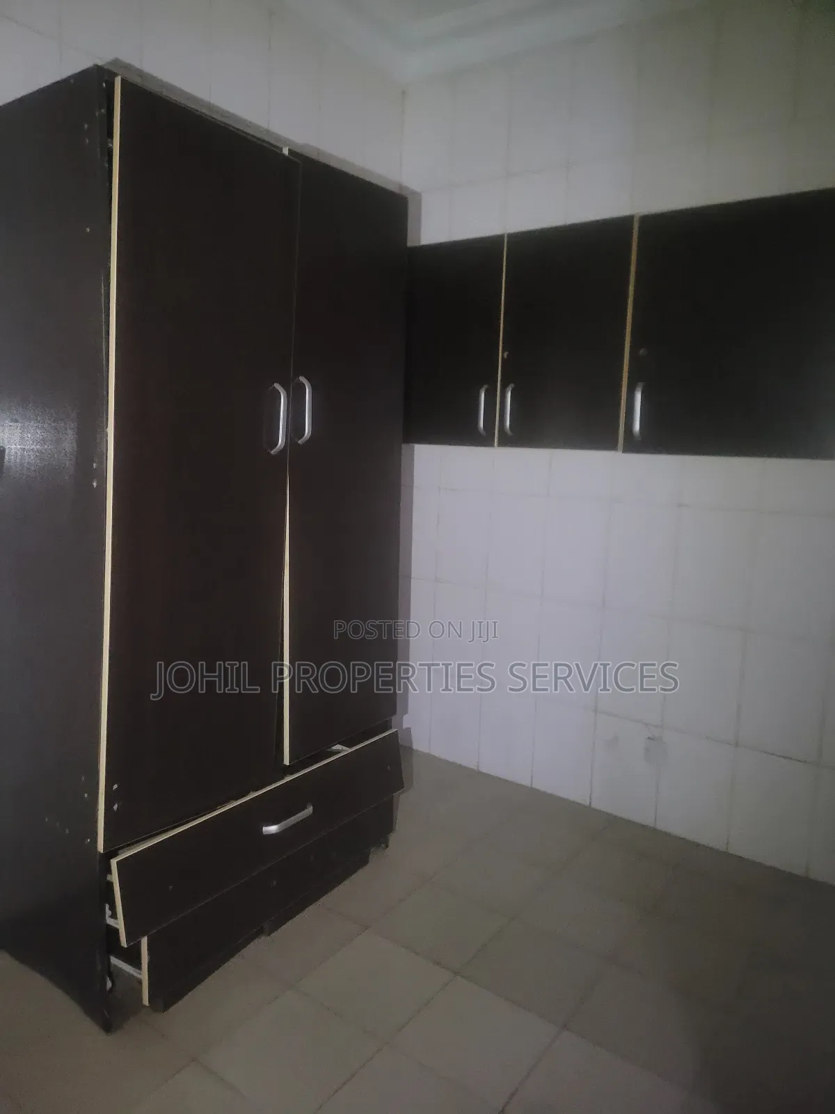 1bdrm Apartment in Area 11 for rent
