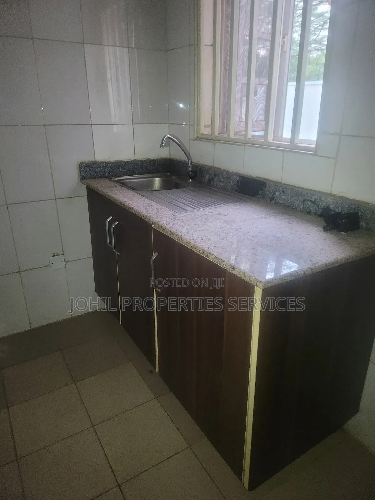 1bdrm Apartment in Area 11 for rent
