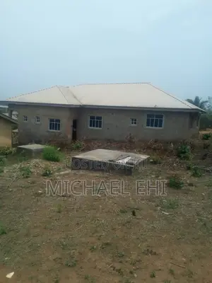 4bdrm House in Isiu for sale