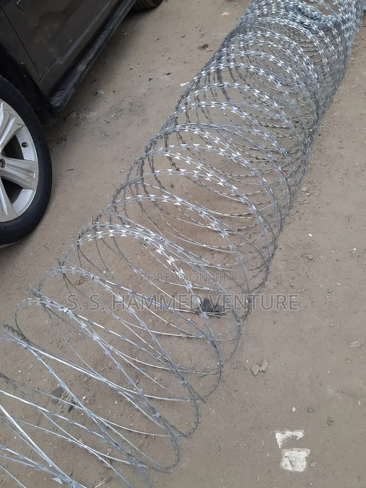 High Fencing Wires