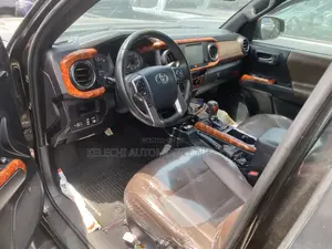 Toyota Tacoma TRD Pro 2017 Black