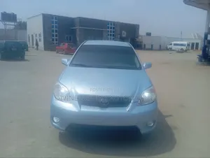 Photo - Toyota Matrix 2005 Blue