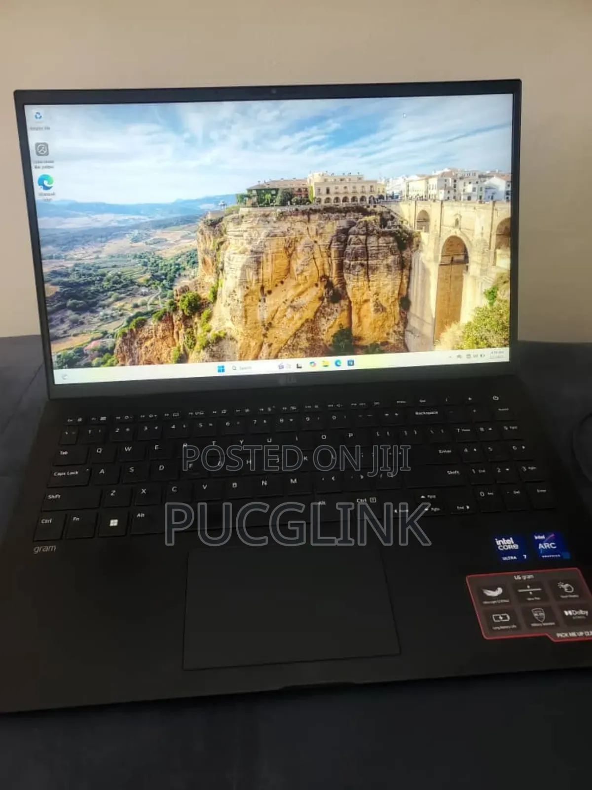 Laptop LG Gram 15.6 16GB Intel Core Ultra 7 SSD 1T