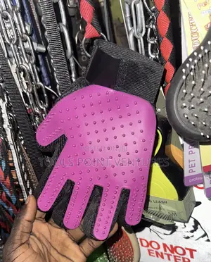 Pet Grooming Glove