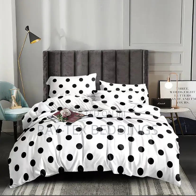 Spot White Bedsheets Set