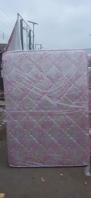 41⁄2 Feet by 6ft by 8inches Semi Orthopaedic Mattress