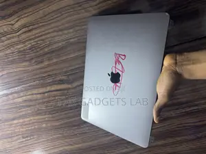 2020 Macbook Air M1 Chip Screen